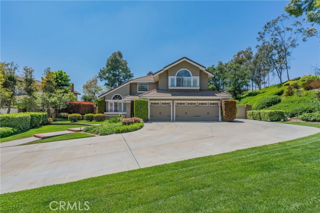 653 Avenida Bernardo, San Dimas, CA 91773