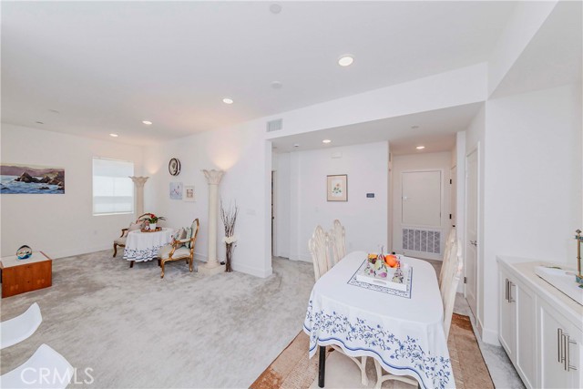 7002 Citron Lane, Cypress CA: https://media.crmls.org/medias/b05b60ec-2778-4bed-8f1b-4b1c8e7dc77e.jpg