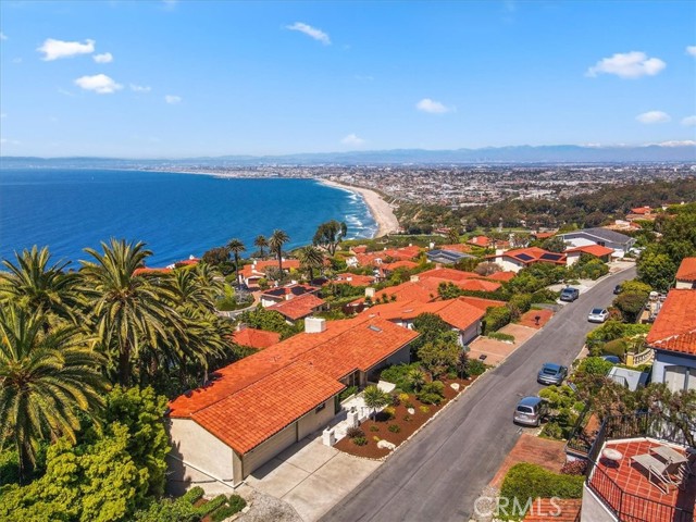 813 Via Somonte, Palos Verdes Estates, California 90274, 5 Bedrooms Bedrooms, ,2 BathroomsBathrooms,Residential,For Sale,Via Somonte,PV24066777