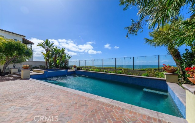 24 Wharfside Drive, Newport Coast CA: https://media.crmls.org/medias/b05c91bb-dbbd-4617-b7cd-e37a49a564d7.jpg