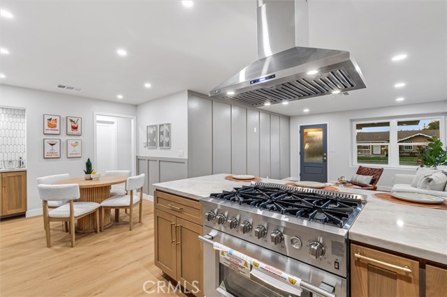 7560 El Escorial, Buena Park CA: https://media.crmls.org/medias/b05ca990-1c7b-4713-9e91-4904f26f5399.jpg