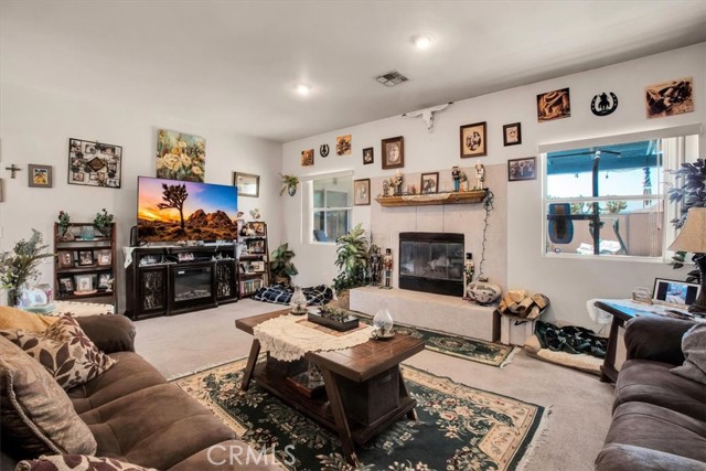Detail Gallery Image 9 of 46 For 58583 Buena Vista Dr, Yucca Valley,  CA 92284 - 3 Beds | 2 Baths