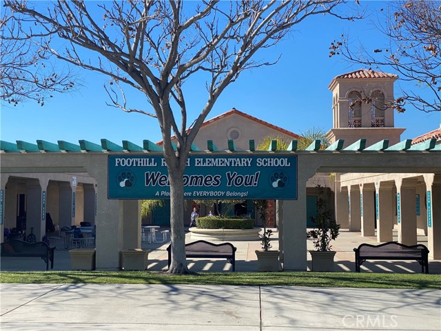 Detail Gallery Image 35 of 41 For 1 Espalier Dr, Lake Forest,  CA 92610 - 6 Beds | 3/1 Baths