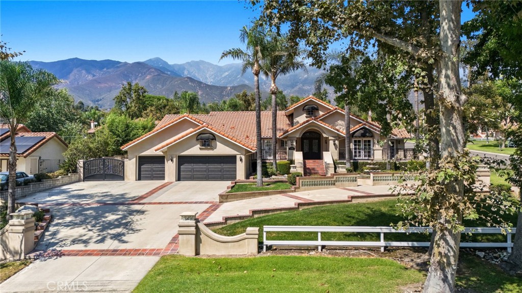 10588 Silver Spur Court