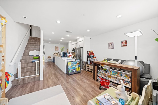 Detail Gallery Image 18 of 34 For 1118 Calle Montana, Montebello,  CA 90640 - 3 Beds | 2/1 Baths