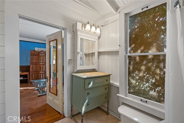 591 W 9th, San Bernardino CA: https://media.crmls.org/medias/b05f7336-72df-405a-bf83-4aea713a4c08.jpg