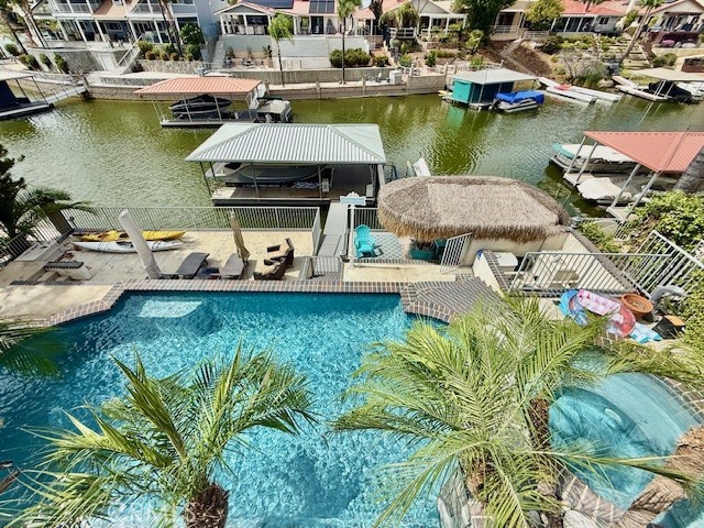 30265 Channel Way Drive, Canyon Lake CA: https://media.crmls.org/medias/b06089b5-98cc-431f-979f-2f11a5574393.jpg