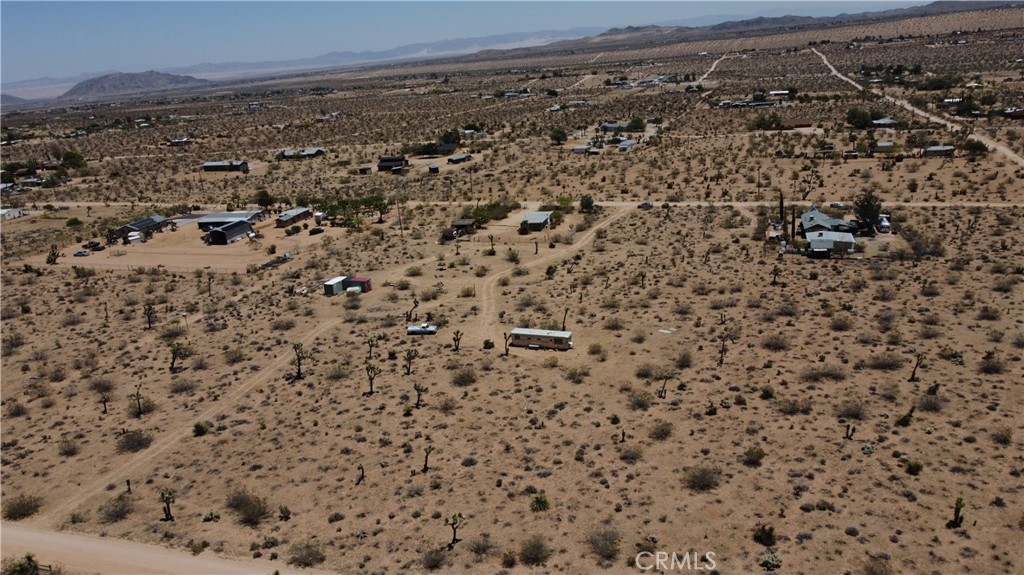 https://media.crmls.org/medias/b062500c-bda7-4e6c-aae2-4963099c4ba5.jpg?preset=X-Large