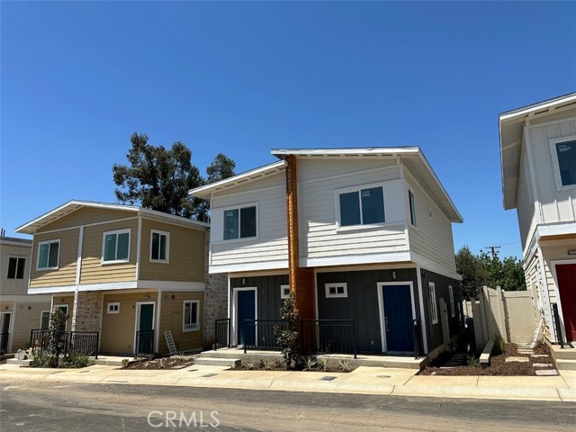 Detail Gallery Image 1 of 13 For 34855 Avenue E, Yucaipa,  CA 92399 - 2 Beds | 1/1 Baths