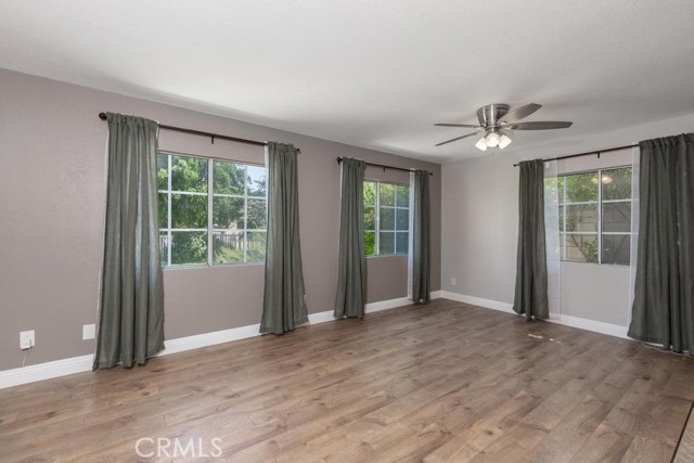 4356 Gardena Drive, Riverside CA: https://media.crmls.org/medias/b062dc50-c822-4af3-942f-8d2b5926dc2d.jpg