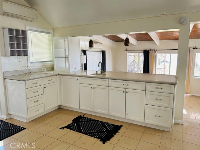 Detail Gallery Image 4 of 11 For 16086 Grand Ave, Lake Elsinore,  CA 92530 - 2 Beds | 2 Baths