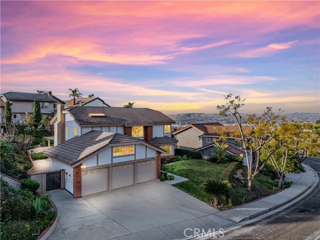 Front Image Thumbnail for CROC26046144