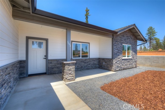 Detail Gallery Image 5 of 47 For 595 Circlewood Drive, Paradise,  CA 95969 - 3 Beds | 2 Baths