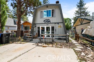 Detail Gallery Image 1 of 1 For 1056 Sierra Ave, Big Bear City,  CA 92314 - 2 Beds | 1 Baths