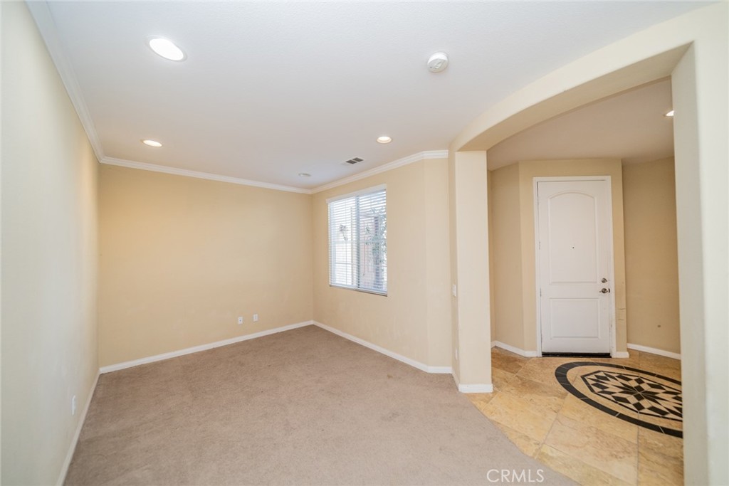 MLS #OC25055546 image #12