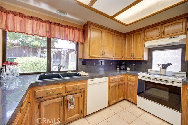Detail Gallery Image 16 of 44 For 4185 Vanguard Dr, Lompoc,  CA 93436 - 3 Beds | 2 Baths