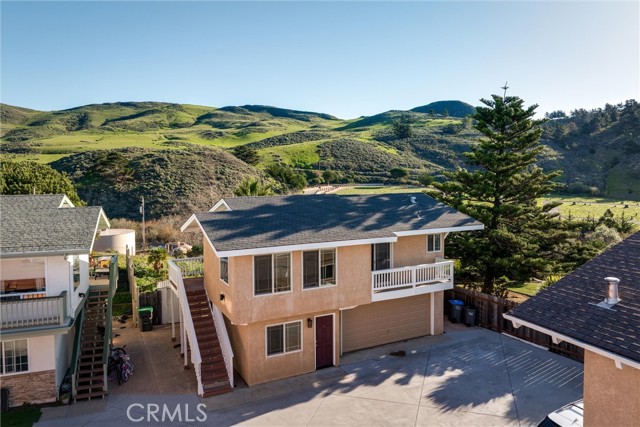 Detail Gallery Image 17 of 44 For 2023 Circle, Cayucos,  CA 93430 - 5 Beds | 3 Baths