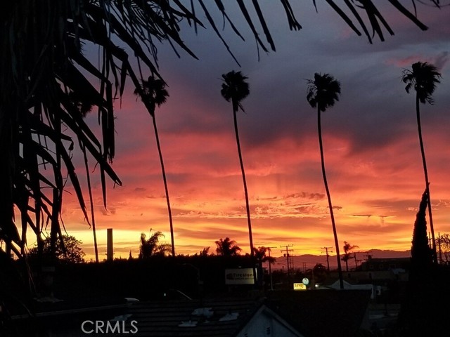 Detail Gallery Image 36 of 41 For 619 N Guadalupe #4,  Redondo Beach,  CA 90277 - 3 Beds | 2/1 Baths