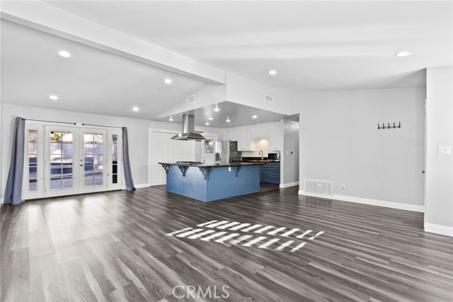 Detail Gallery Image 6 of 33 For 22923 Leadwell, West Hills,  CA 91307 - 3 Beds | 2 Baths