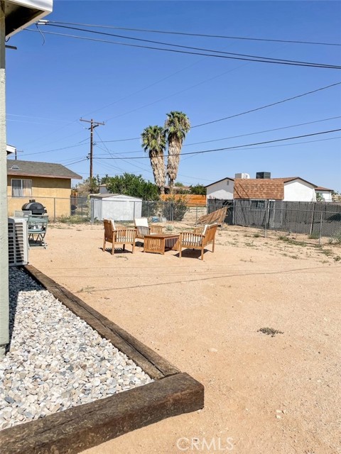 Detail Gallery Image 16 of 17 For 73998 Casita Dr, Twentynine Palms,  CA 92277 - 3 Beds | 1/1 Baths