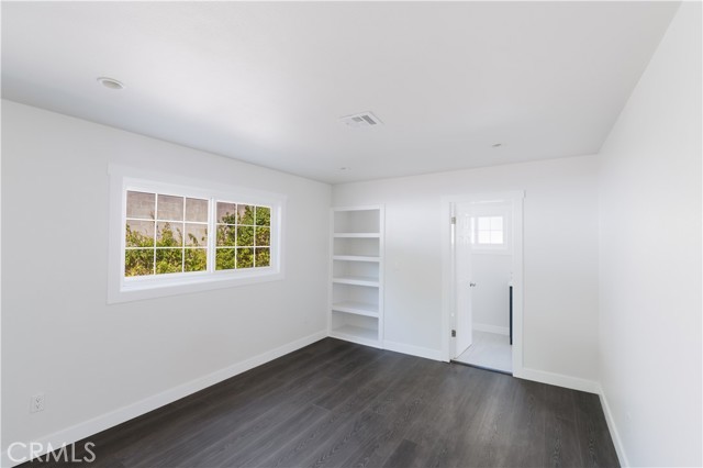 MLS #SR25178559 image #10