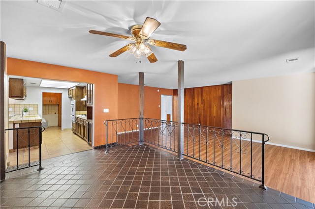 Detail Gallery Image 6 of 34 For 552 N Broadmoor Ave, West Covina,  CA 91790 - 4 Beds | 2 Baths