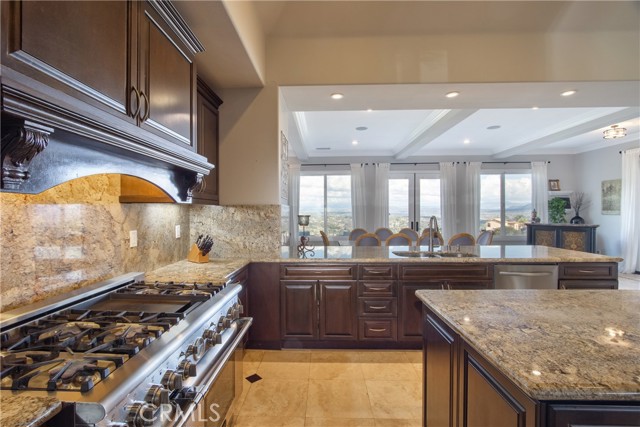 Detail Gallery Image 17 of 74 For 44195 via Horca, Temecula,  CA 92590 - 4 Beds | 3/1 Baths