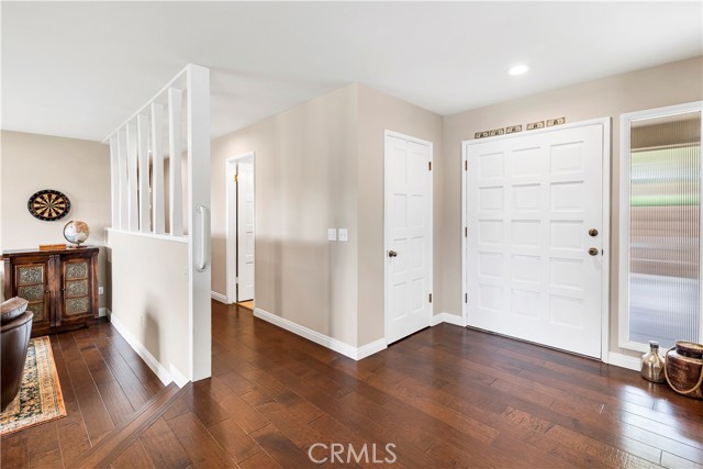 735 Del Valle Drive, Fallbrook CA: https://media.crmls.org/medias/b0687eb3-f705-49b1-9451-f45bce8cd708.jpg