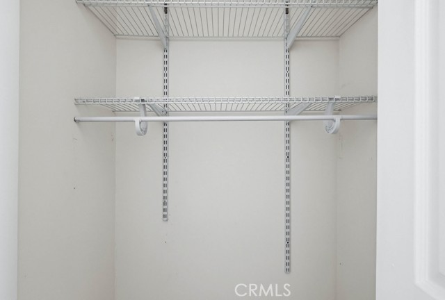 Image 46 of 75 For 5812 Graywood