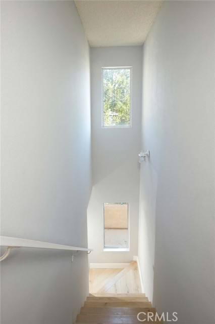 1421 5th, 10 photo 30