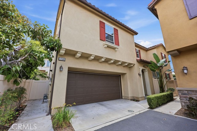 Front Image Thumbnail for CRDW26087656