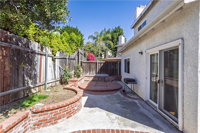 Detail Gallery Image 18 of 24 For 12335 Hilldale Ct, Pacoima,  CA 91331 - 3 Beds | 3 Baths