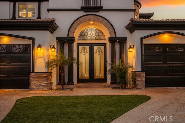 Detail Gallery Image 6 of 58 For 29061 Lupin Pl, Canyon Lake,  CA 92587 - 5 Beds | 3/1 Baths