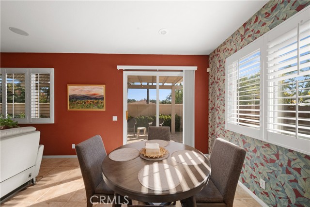 Detail Gallery Image 18 of 54 For 31370 Royal Oaks Dr, Temecula,  CA 92591 - 3 Beds | 2 Baths