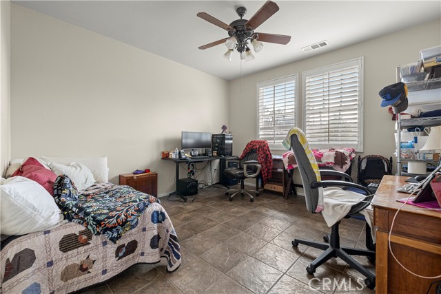 Detail Gallery Image 12 of 31 For 1218 N Larkspur Ln, Beaumont,  CA 92223 - 4 Beds | 3 Baths