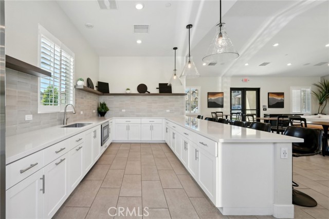Detail Gallery Image 55 of 64 For 16233 Lozano St #2,  Fontana,  CA 92336 - 3 Beds | 2/1 Baths