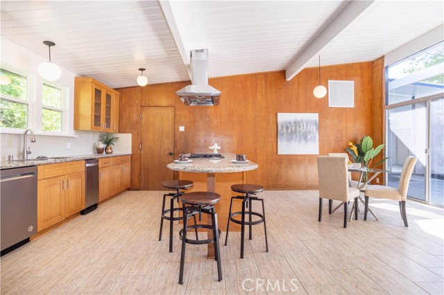 Detail Gallery Image 21 of 44 For 12719 Jimeno Ave, Granada Hills,  CA 91344 - 4 Beds | 2 Baths