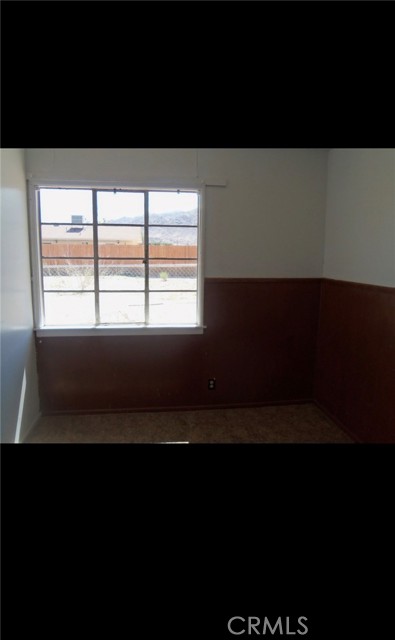 Detail Gallery Image 3 of 13 For 6666 Cholla, Twentynine Palms,  CA 92277 - 3 Beds | 3 Baths