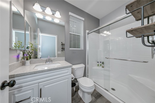 Detail Gallery Image 10 of 27 For 3418 E Paraduxx Privado, Ontario,  CA 91762 - 4 Beds | 3 Baths