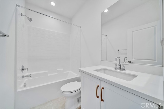 Detail Gallery Image 25 of 33 For 4200 E Bruma Paseo #113,  Ontario,  CA 91761 - 3 Beds | 2/1 Baths