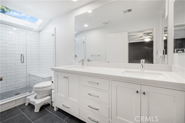 Detail Gallery Image 11 of 19 For 3802 Daguerre Ave, Calabasas,  CA 91302 - 5 Beds | 3 Baths