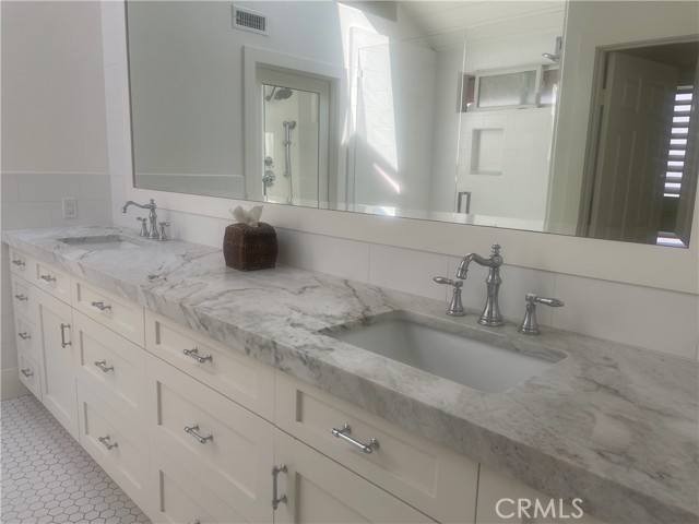 Detail Gallery Image 21 of 45 For 2661 Point Del Mar, Corona Del Mar,  CA 92625 - 4 Beds | 3/1 Baths