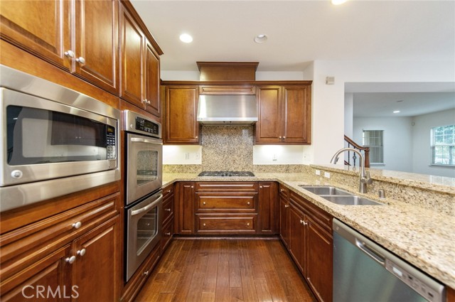 Detail Gallery Image 23 of 35 For 77 Hallmark, Irvine,  CA 92620 - 3 Beds | 3 Baths