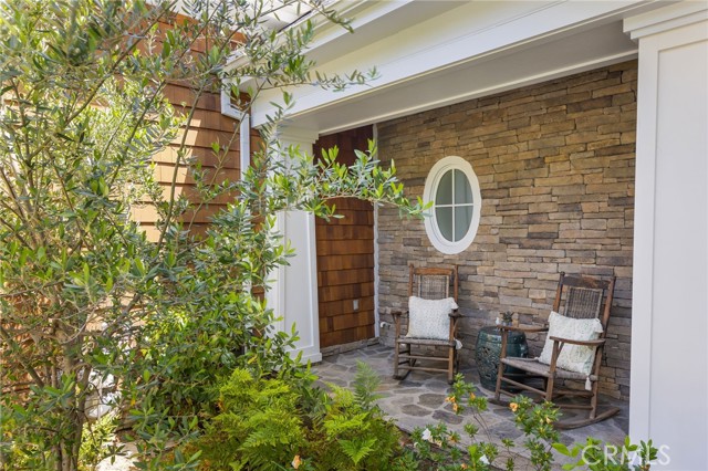 Detail Gallery Image 4 of 40 For 2210 Triunfo Pl, Agoura Hills,  CA 91301 - 3 Beds | 3/1 Baths