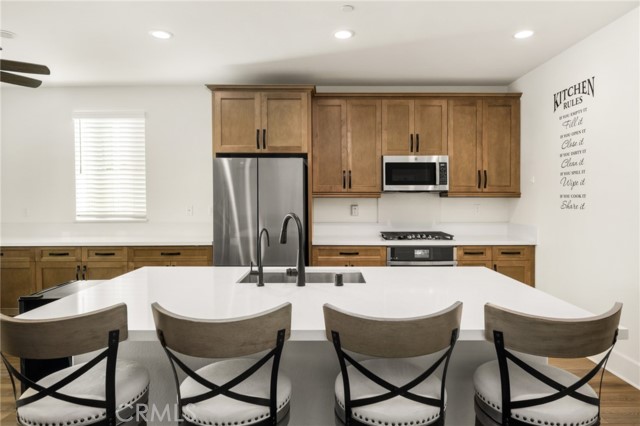 Detail Gallery Image 18 of 74 For 11786 Glenridge Rd, Corona,  CA 92883 - 3 Beds | 2/1 Baths
