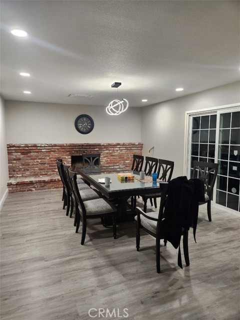 Detail Gallery Image 5 of 10 For 288 E Fir, Atwater,  CA 95301 - 4 Beds | 3 Baths