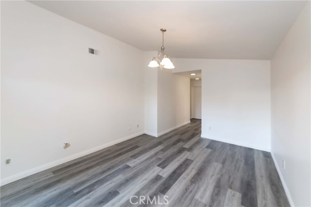 Detail Gallery Image 29 of 33 For 2518 Greenwich Dr, Fullerton,  CA 92833 - 3 Beds | 2 Baths