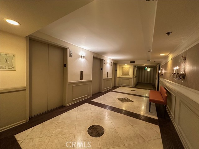 Detail Gallery Image 44 of 49 For 10660 Wilshire Bld #407,  Los Angeles,  CA 90024 - 1 Beds | 2 Baths