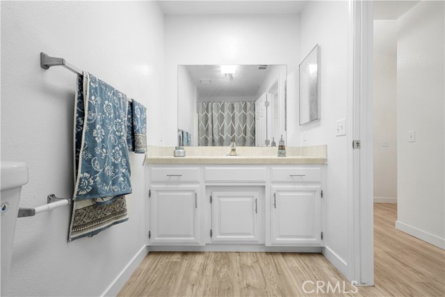 Detail Gallery Image 14 of 28 For 298 E Valley St, Coalinga,  CA 93210 - 3 Beds | 2 Baths