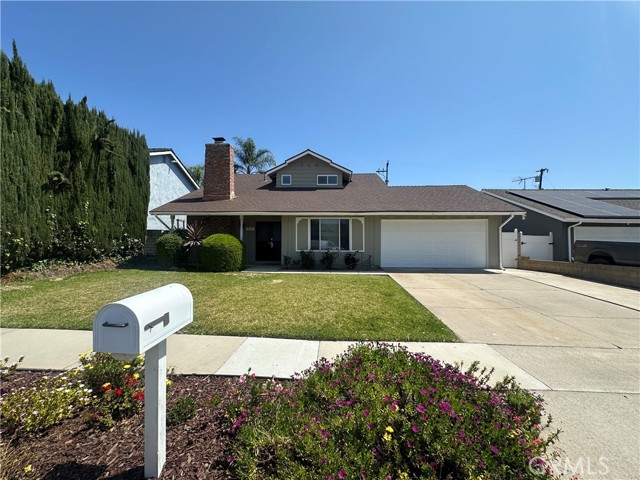Detail Gallery Image 2 of 27 For 468 Cliffwood Ave, Brea,  CA 92821 - 4 Beds | 2 Baths